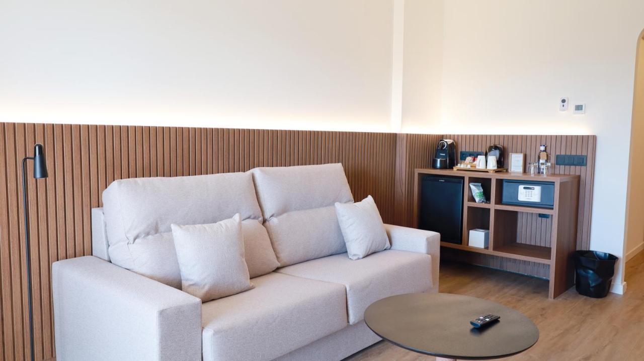 Seth Port Ciutadella Hotel Екстериор снимка