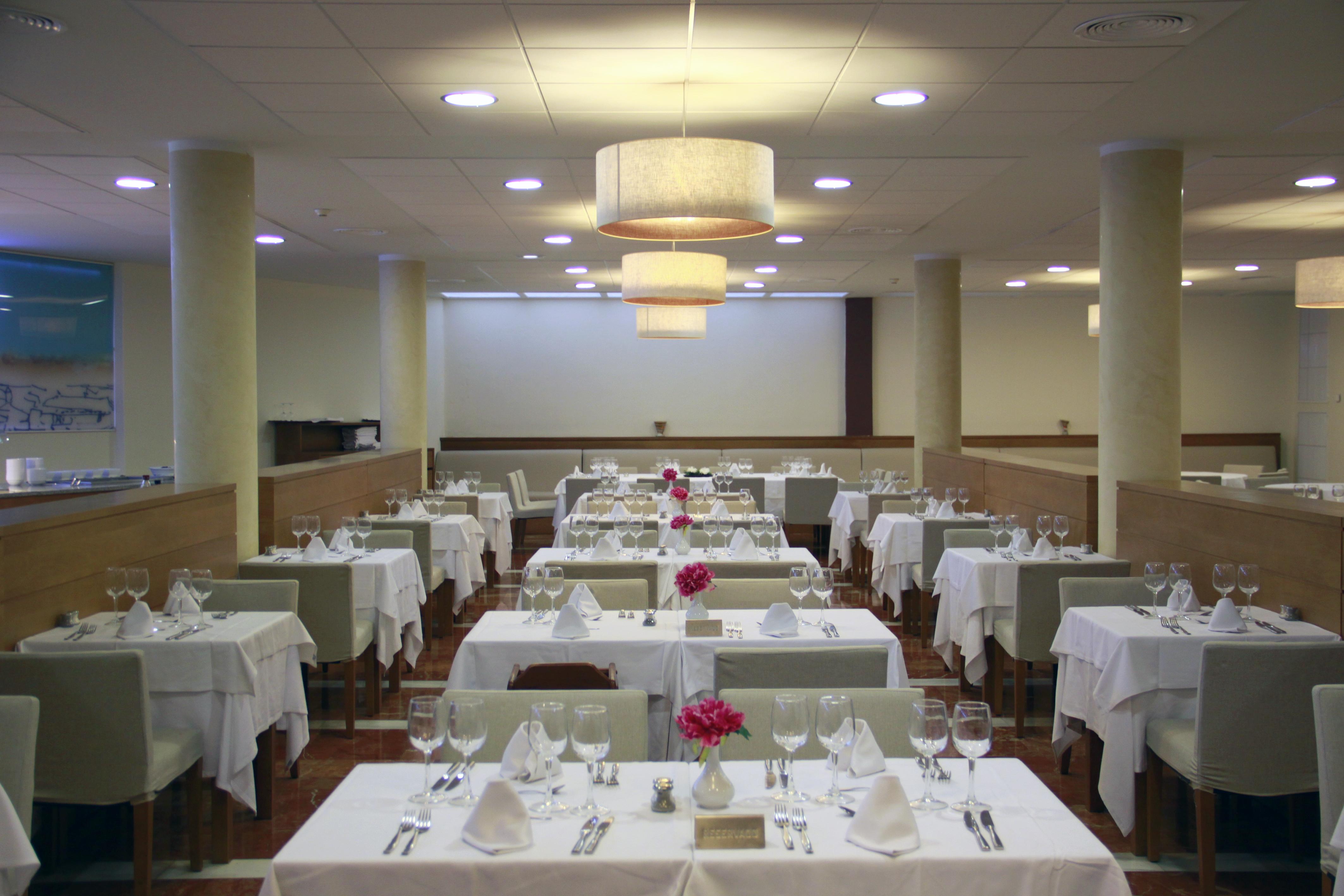 Seth Port Ciutadella Hotel Екстериор снимка