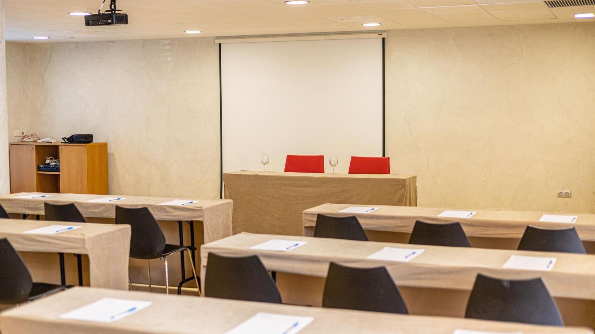 Seth Port Ciutadella Hotel Екстериор снимка