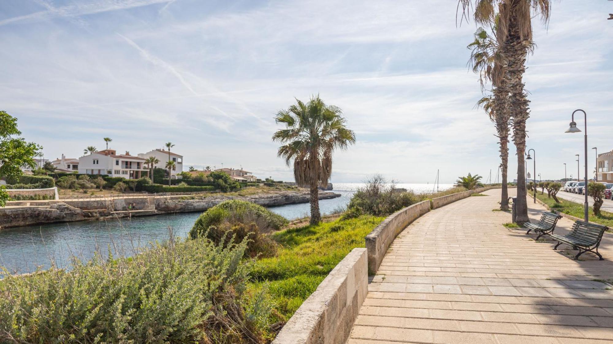 Seth Port Ciutadella Hotel Екстериор снимка