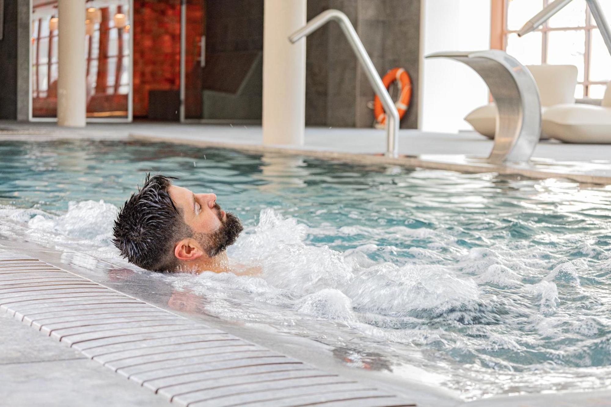 Seth Port Ciutadella Hotel Екстериор снимка